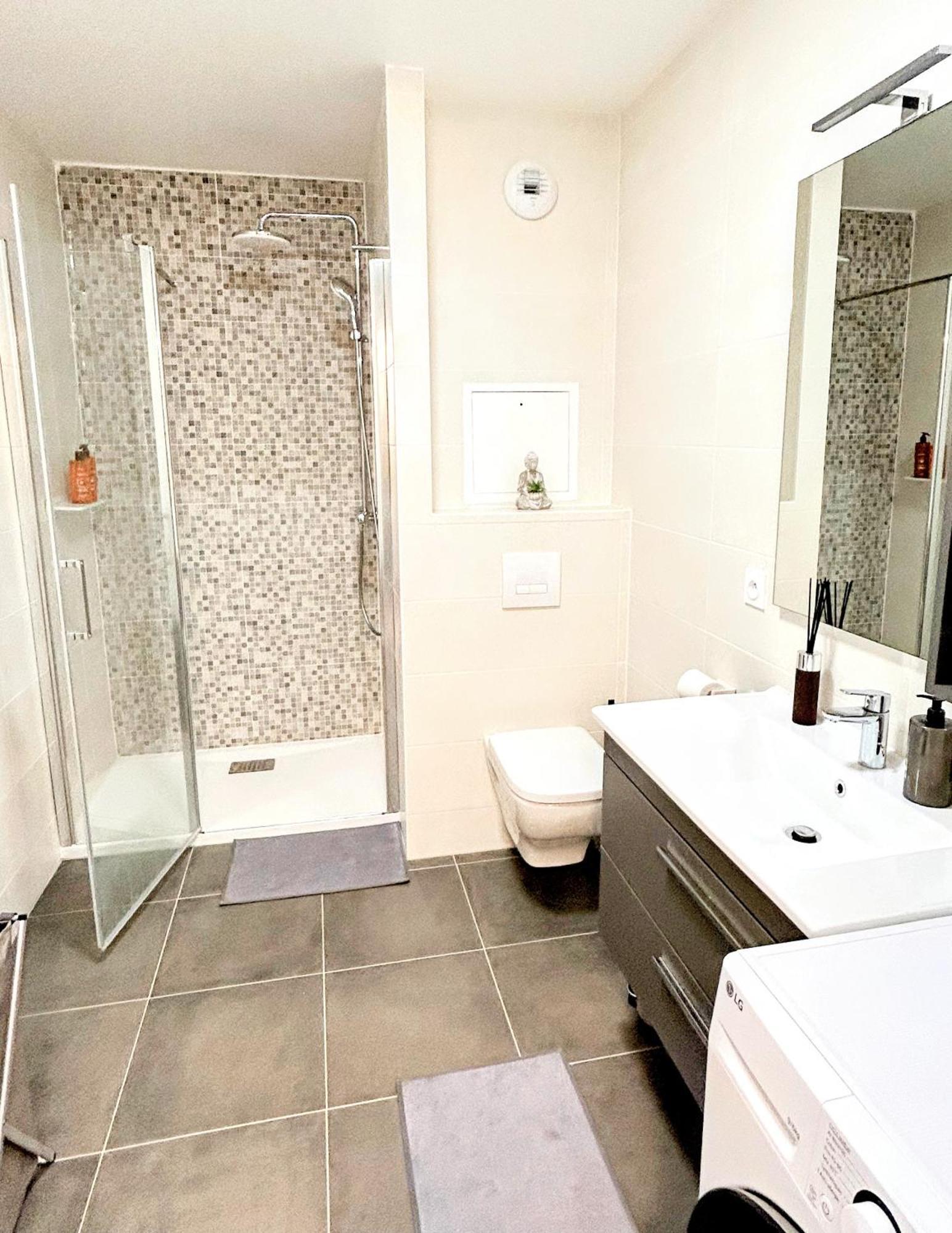 Flat Paris Appartement Clichy